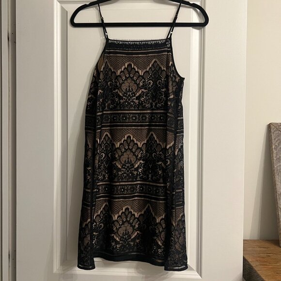 NWOT CAMI NYC Lace "The Rebecca" Dress - Size XS - Picture 7 of 9